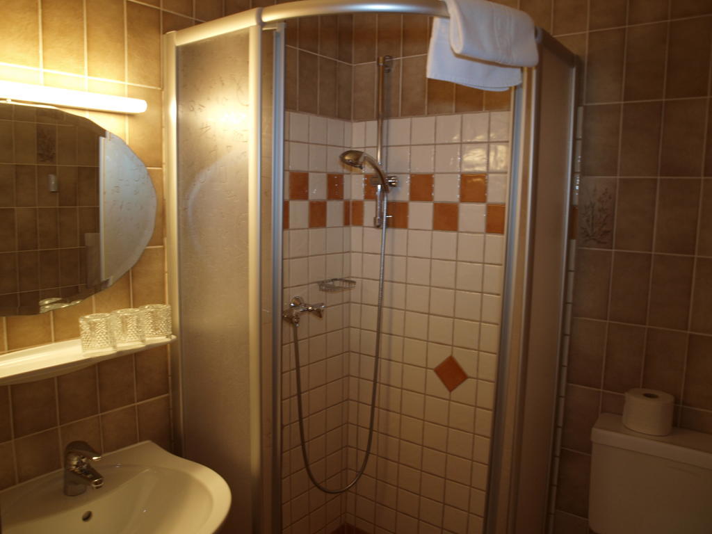 Sportgasthof Lipp Lederwinkel Zimmer foto
